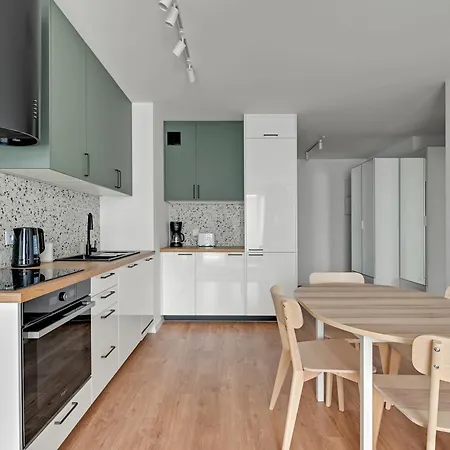 Baltic Seaside Letnica With Parking By Lion *