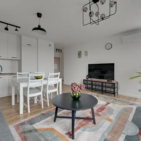 Appartamento Baltic Seaside Letnica With Parking By Lion Danzica