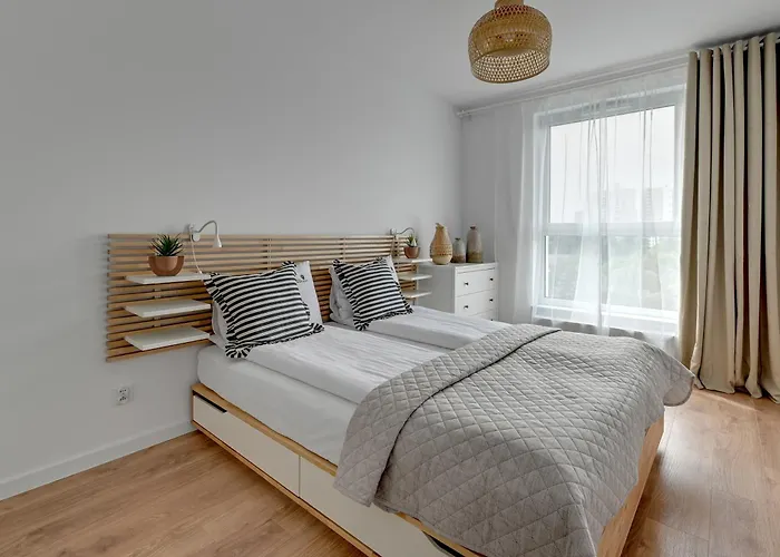 公寓 Baltic Seaside Letnica With Parking By Lion 格但斯克